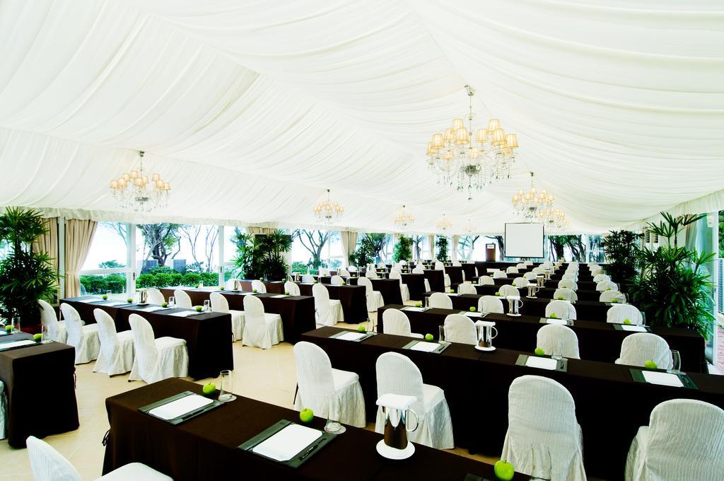 Grand Coloane Resort Macao Extérieur photo The tent at the Four Seasons Hotel